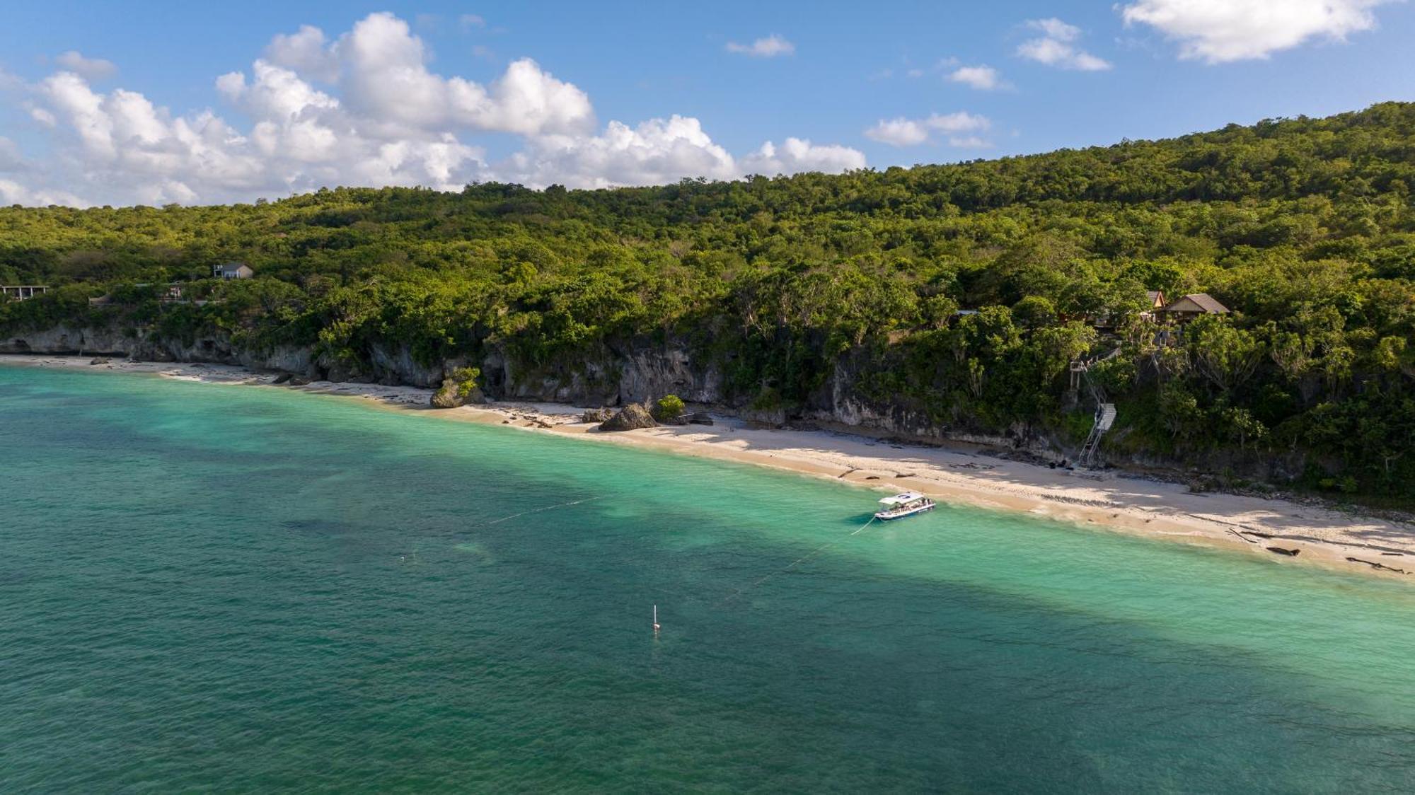 Blue Planet Dive Resort Bira Exterior photo